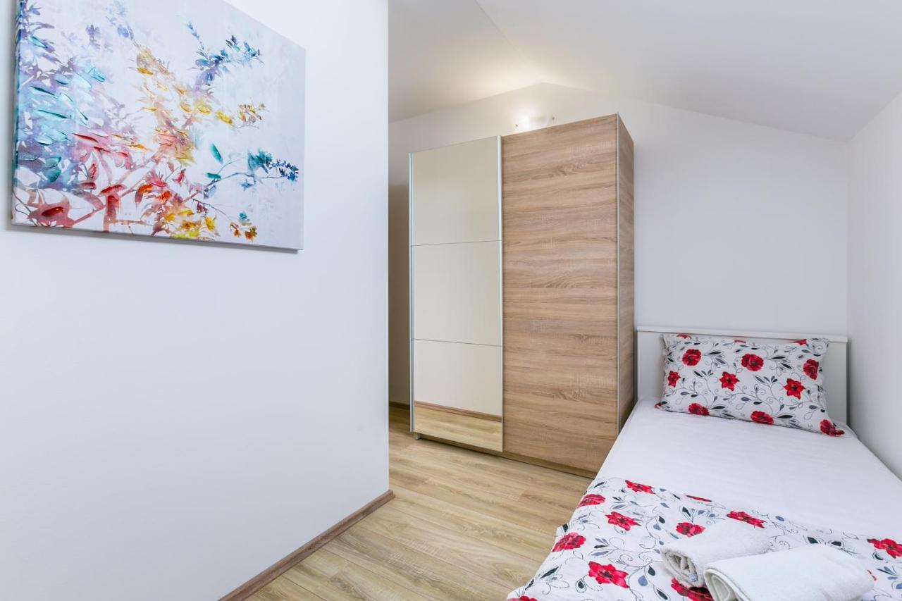 Apartamento Nevia Medulin Exterior foto